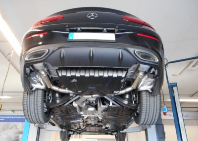 Mercedes E-Klasse 238 Koncový sloupek zadní/západní - Endrohre unsichtbar mit Ausgang in der Stoßstange FOX MB044003-TLP