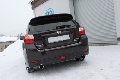 Subaru Impreza GP 4x4 Závěrečný tlumič výfuku křížový výstup vlevo vpravo FOX SU043013-053