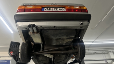 Audi 100/A6 Typ C3/C4 Frontantrieb koncový tlumič výfuku a přední díl FOX AU070022-086-ANL