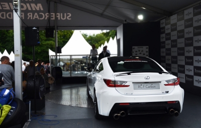 Lexus RC F (2015 a novější) Sportovní nerezový výfuk s karbonovými koncovkami QUICKSILVER LX006S