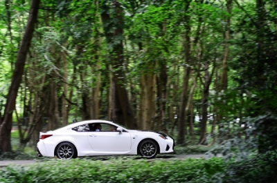 Lexus RC F (2015 a novější) Sportovní nerezový výfuk s karbonovými koncovkami QUICKSILVER LX006S