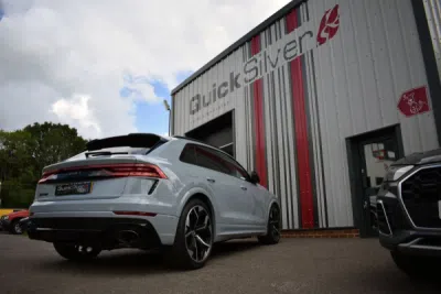 Audi RSQ8 a SQ8 (2020 a novější) Sportovní nerezový výfuk s technologií Sound Architect™ Quicksilver AU888S