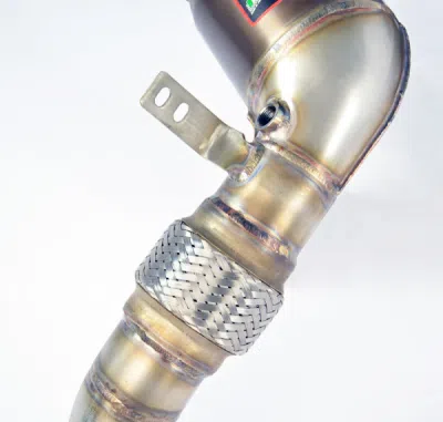 Turbo downpipe kit + Metallic catalytic Left(Replaces primary and secondary catalytics)Accepts the stock tertiary catalytics Supersprint 529241