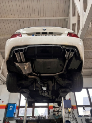 BMW E60/61 - 520i/ 523i/ 525i/ 530i pravý výstupní tlumič výfuku FOX BM032044-010