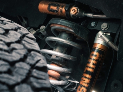 Ineos Grenadier Mk1 (2023-->) Öhlins Adventure INV MZ00, sada 4 tlumičů