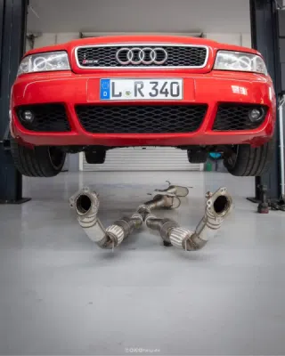 Audi S4/ RS4 B5 76mm Downpipe s katalyzátory HJS FOX AU060140-DP1