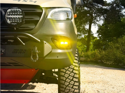 Sada mlhových světel Lazer pro Mercedes Sprinter (2018+), Carbon-2