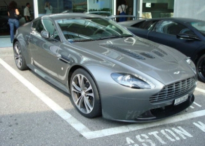Aston Martin V12, Vantage, DBS, Rapide a Virage (2004 a novější) Výfukové svody se závodními katalyzátory a keramický povlakem QUICKSILVER AS912S