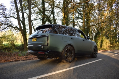 Range Rover P530 SWB (2023 a novější) Nerezový výfukový systém Sport s technologií Sound Architect™ QUICKSILVER LR532S-SWB