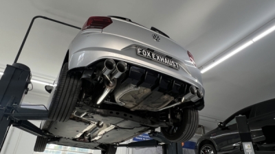 VW Polo AW1 inkl. Faceliftový koncový tlumič výfuku pravý/levý - 2x100 FOX VW045043-294