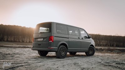 TWIN-MONOTUBE-PROJEKT AT1 BRONZOVÁ, OCHRANNÝ PRSTENEC 8,5×18" 5×120 (VW T5, T6 / T6.1, AMAROK)