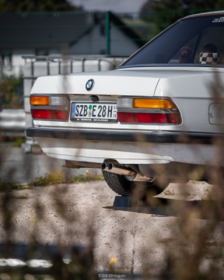 BMW E28 525e mit Katalysator BMW E28 525e with CAT - final s FOX BM030312-002
