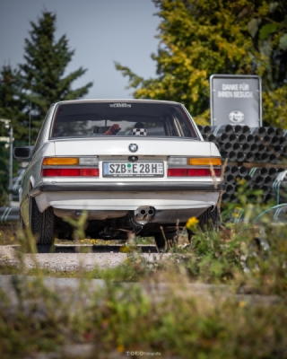BMW E28 525e mit Katalysator BMW E28 525e with CAT - final s FOX BM030312-002