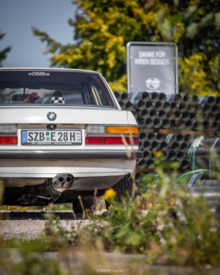 BMW E28 525e mit Katalysator BMW E28 525e with CAT - final s FOX BM030312-002