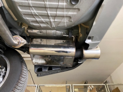Subaru Forester 4WD - SK Final tlumič pravý/levý - 1x114 t FOX SU054003-075