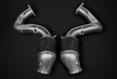 Downpipes se Sportkats 200cpi a heat proction. Více zvuku a výkonu pro váš Aston Martin New Vantage. CAPRISTO 02AM05003006