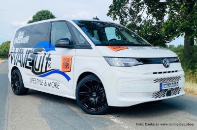 Twin-Monotube-Projekt TMP-1 - černá lesklá, lehce konkávní, 9x20" 5x120 (VW T7)