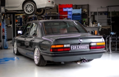 BMW E28 535i mit Katalysator Endschalldämpfer ab Kat - 2x63 Typ 12 FOX BM030332-044
