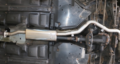 Subaru Impreza GR Přední tlumič výfuku FOX SU042000-VSD