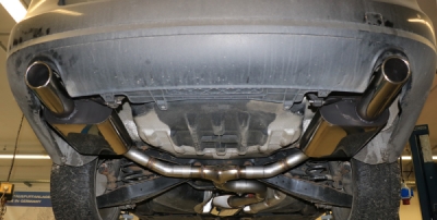 VW Passat 3C 4-Motion - 3,2l Koncová rampa - 1x100 Typ 16 rechts/links FOX VW024103-133