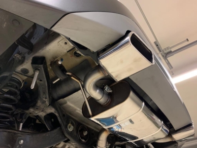 Hyundai Kona 4WD - koncovky výfuku v nárazníku koncový tlumič ex FOX HY210003-671