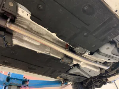 Ford Focus III RS Spojovací potrubí koncový tlumič s katalyzátorem FOX FO032140-VBR