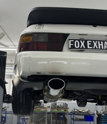 Porsche 944 Halbanlage bestehend aus End- und Vorschalldämpfer - Endrohr 140x90 Typ 44 FOX PO050001-751-HA