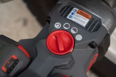 Cheie de impact cu acumulator 1" 4000Nm 20V