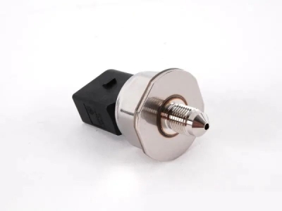 Senzor, presiune combustibil ORIGINAL BMW 13537537319