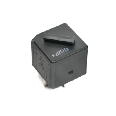 Releu electric 70A - 4 pini - 12V pentru sistem dezaburire/compresor suspensie originalbmw ORIGINAL BMW