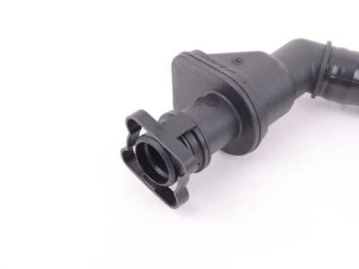 Furtun aerisire bloc motor ORIGINAL BMW 11157574114
