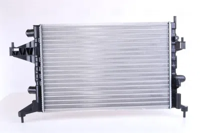 Radiator, racire motor NISSENS 63007