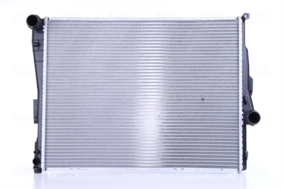 Radiator, racire motor NISSENS 60782A