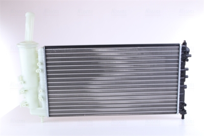 Radiator, racire motor NISSENS 61881