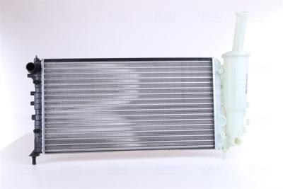 Radiator, racire motor NISSENS 61881
