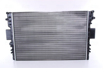 Radiator, racire motor NISSENS 61985