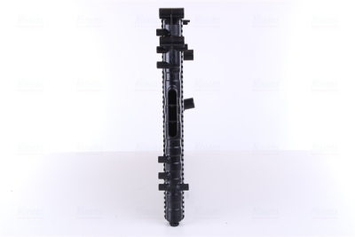 Radiator, racire motor NISSENS 61985