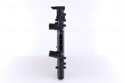Radiator, racire motor NISSENS 61985
