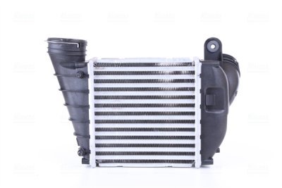 Intercooler NISSENS 96679