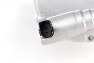 Compresor, climatizare NISSENS 890607