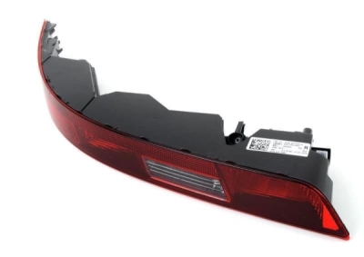 Lampa dreapta [in bara spate] ORIGINAL VW GROUP 8U0945096C