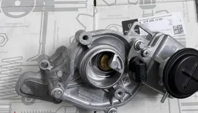 Carcasa cu termostat ORIGINAL MERCEDES A2792001000