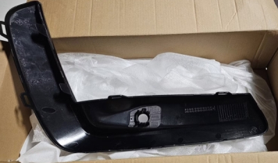 Ornament superior grila bara fata stanga ORIGINAL BMW 51118077575