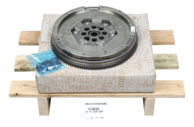 Volanta ORIGINAL RENAULT 123106905R