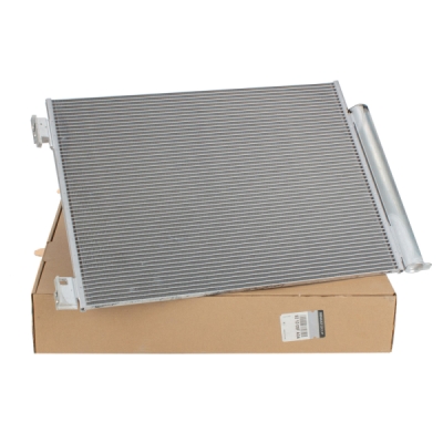 Condensator, climatizare ORIGINAL RENAULT 92 10 05F A0A