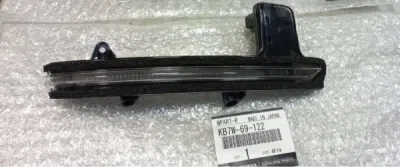Semnalizator viraj oglinda dreapta ORIGINAL MAZDA KB7W69122