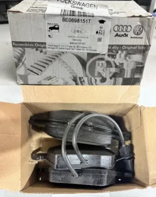 Set placute frana axa fata ORIGINAL VW GROUP 8E0698151T