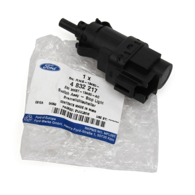 Comutator lumini frana ORIGINAL FORD 4 832 217