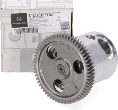 Pompa ulei ORIGINAL MERCEDES 651 180 14 00