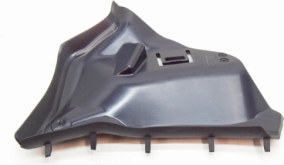 Ornament capota motor stanga ORIGINAL VOLVO 32405010
